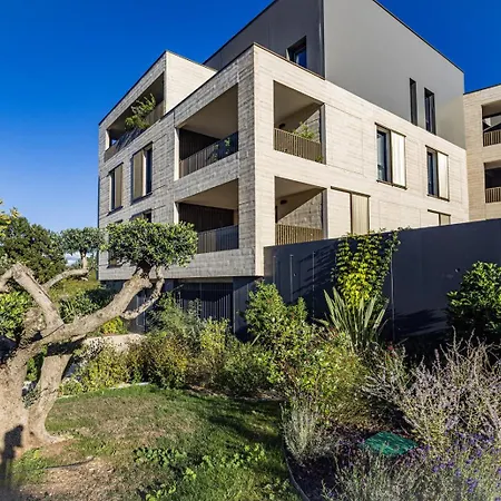 Flora -t2 46 M2 - Terrasse Апартаменты